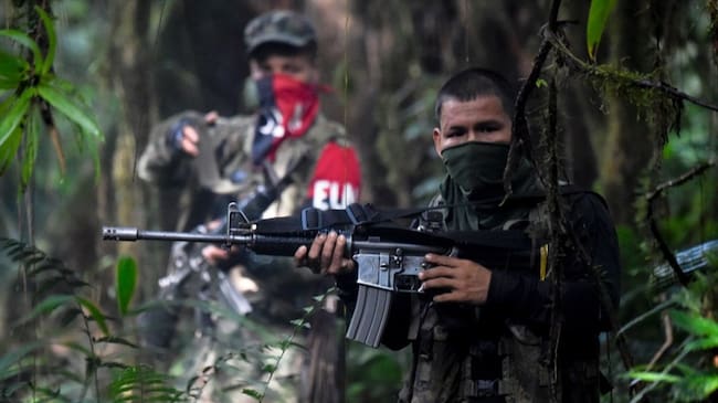 La Defensoría emite alerta ante riesgo de acciones de grupos armados ilegales en Restrepo (Valle del Cauca) / imagen de referencia. Foto: Getty Images