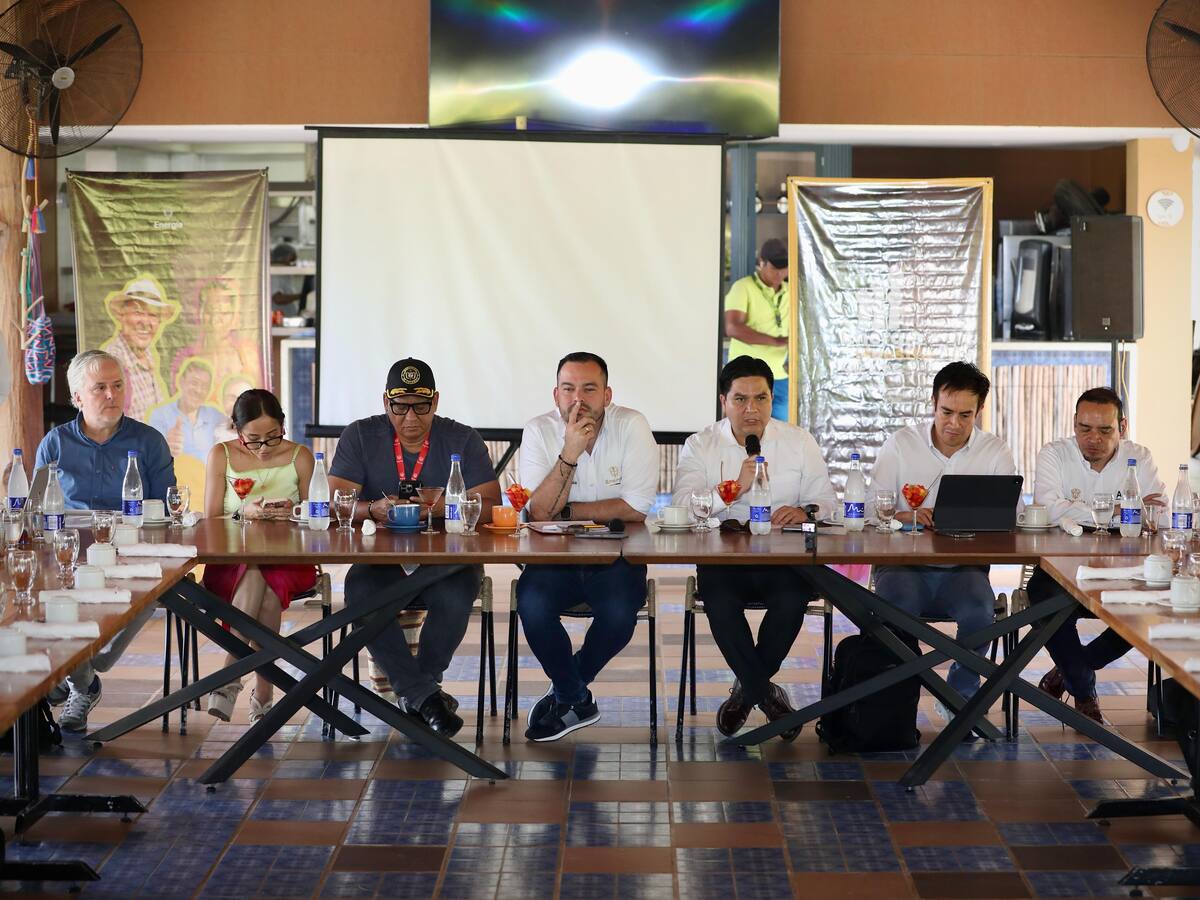 MinEnergía anunció la reactivación de 20 proyectos de energía solar y eólica en La Guajira