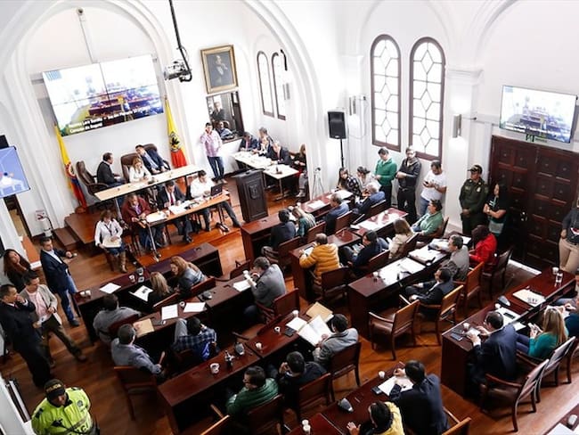 De las 45 curules disponibles en el Concejo, 24 estarán ocupadas por nombres nuevos y 21 consiguieron su reelección. Foto: Colprensa