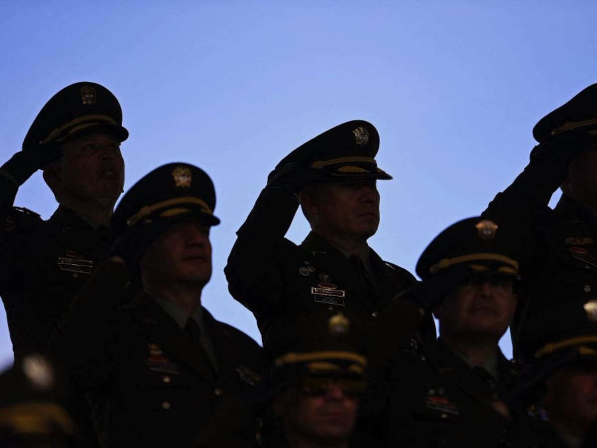 Cinco generales saldrán de la Policía Nacional tras llegada del general Carlos Triana