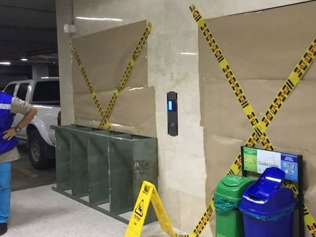 Caída de ascensor en Palacio de Justicia de Cali dejó dos muertos y cuatro lesionados. Foto: Erika Rebolledo (W Radio)
