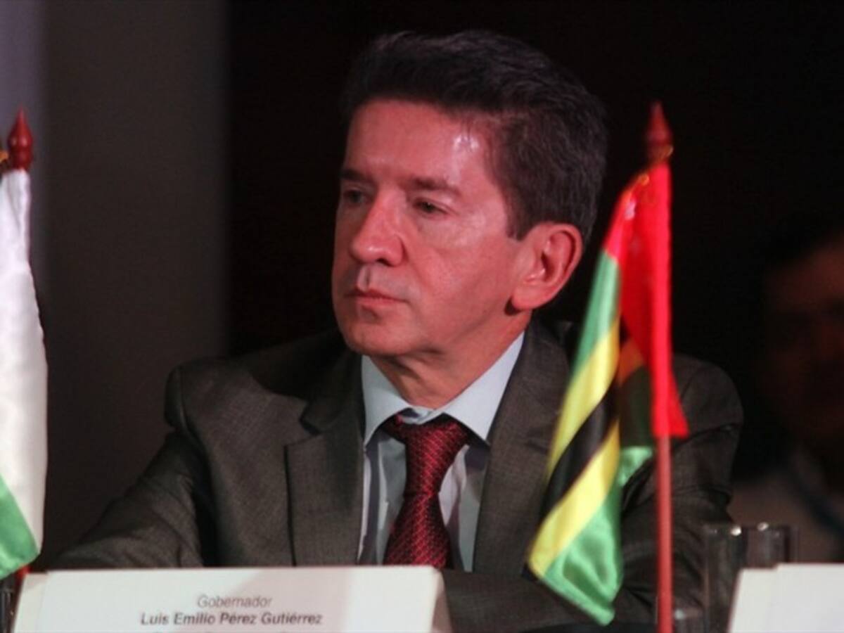 Imponen tres días de arresto y multa al gobernador de Antioquia, Luis Pérez Gutiérrez