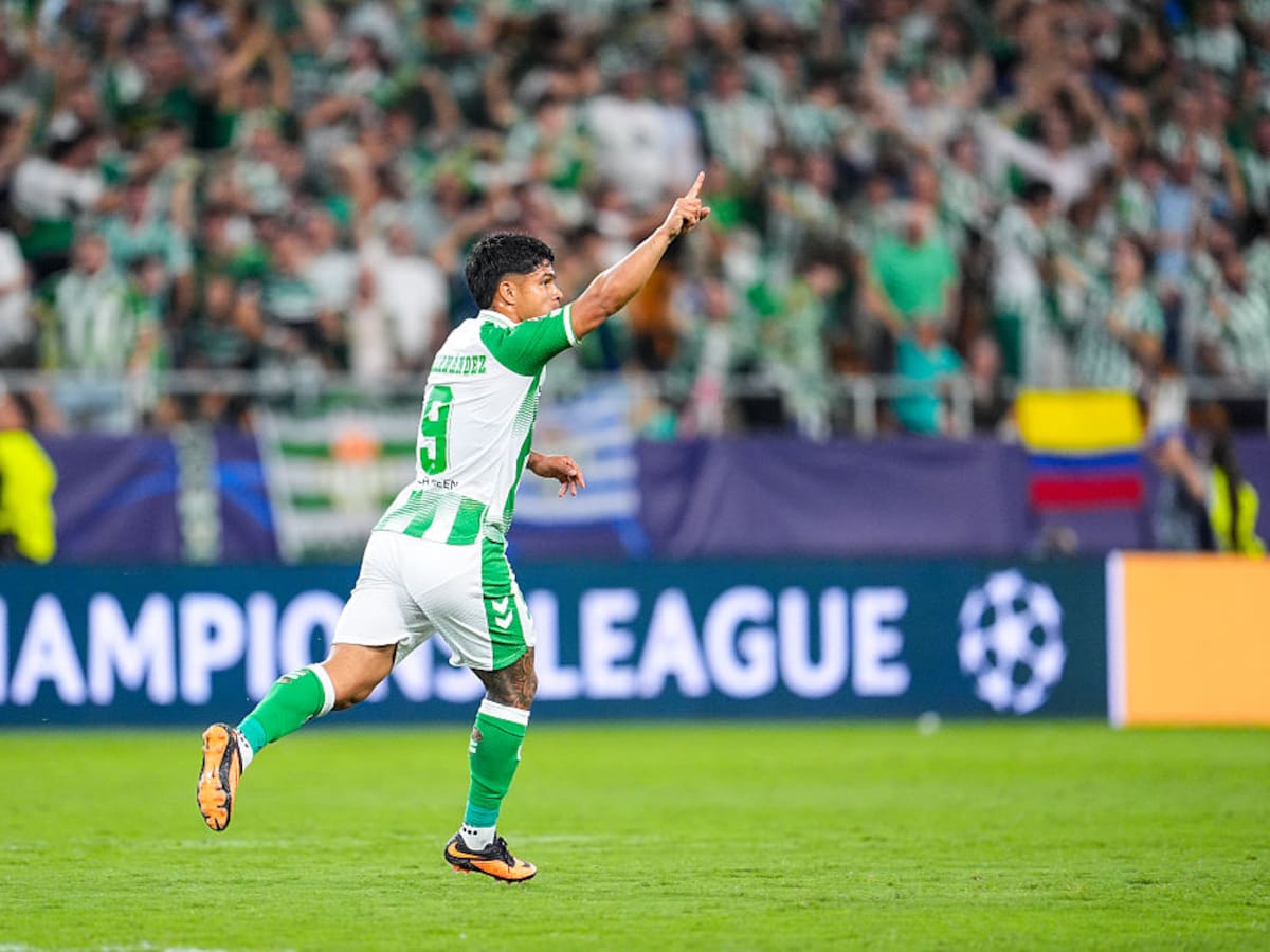 Video: Así fue el gol de Cucho Hernández en la victoria del Real Betis sobre Porto en Champions