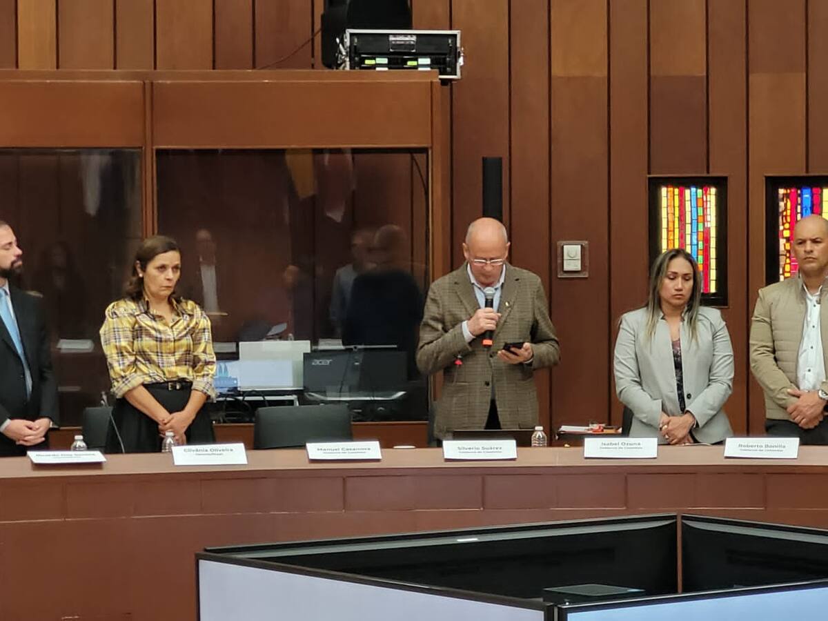 ELN y Gobierno elevan oración en memoria de víctimas de Escuela General Santander