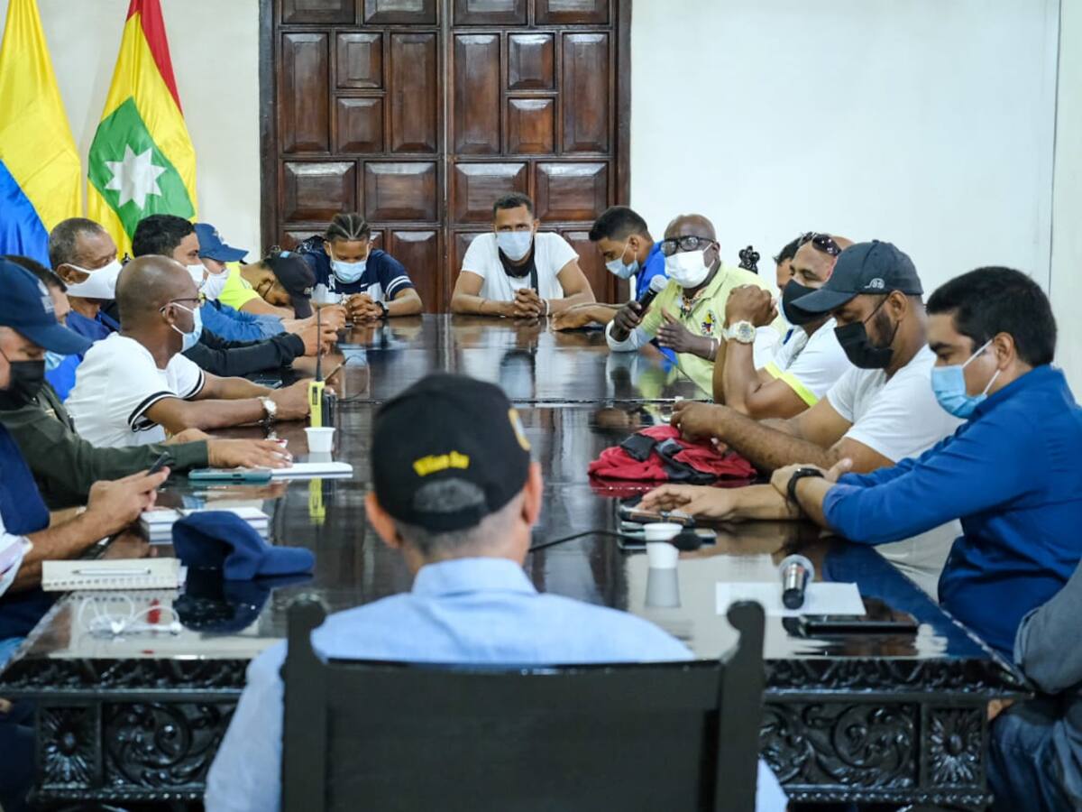 Alcalde de Cartagena y mototaxistas concertarán nuevo decreto de restricción para tránsito de motos