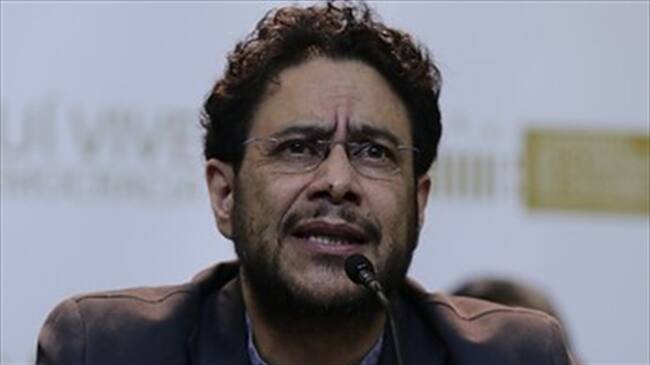 "El Paisa", "Romaña" y Márquez están en el proceso de paz: Cepeda. Foto: Colprensa