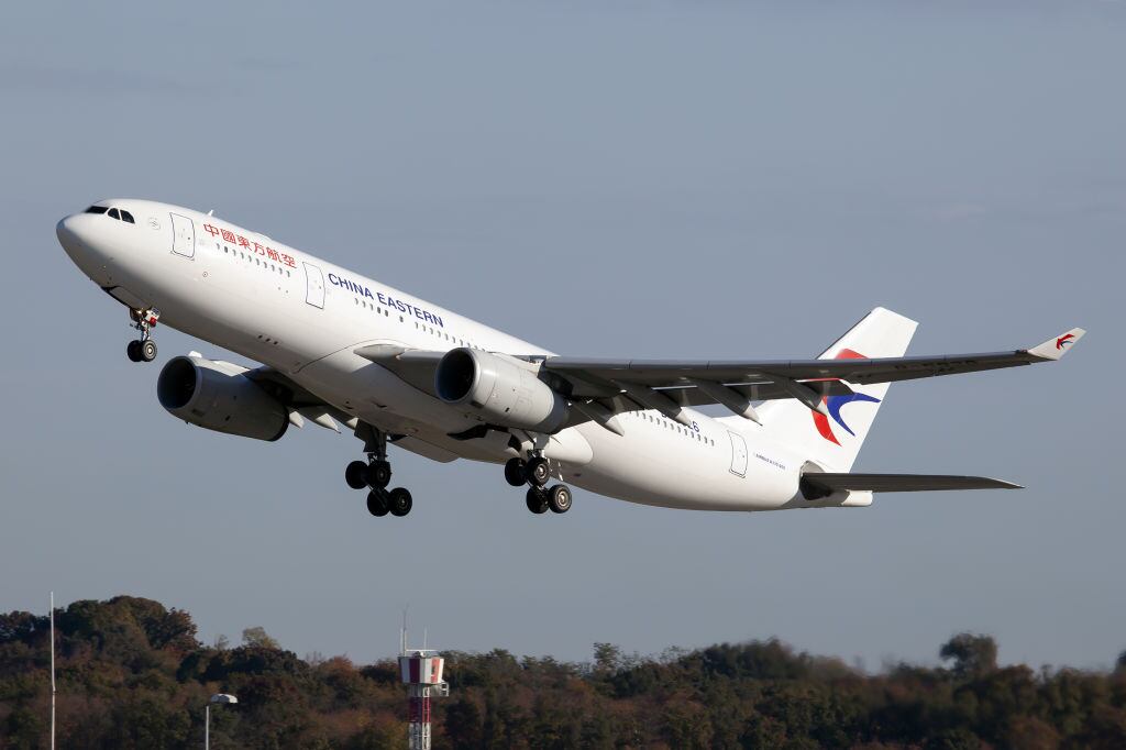 Avión en el que viajaban 132 pasajeros se estrelló en el suroeste de China. Foto:  Fabrizio Gandolfo/SOPA- Getty Images