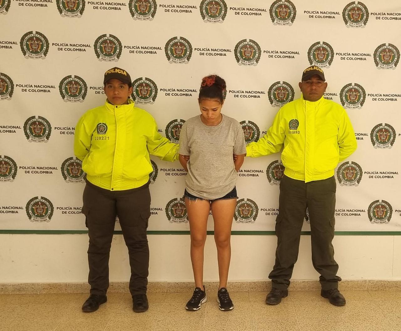 Alias 'La Mona', la integrante del 'Clan del Golfo' capturada en Barranquilla. Foto: Policía