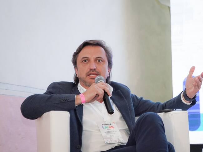 Daniel Suarez, vicepresidente de Asuntos Públicos de Coca-Cola, asegura que la vocación de permanencia de las empresas en los territorios donde operan les permite apostarle a acciones concretan que permitan impactar positivamente esos territorios. | Foto: Caracol Radio