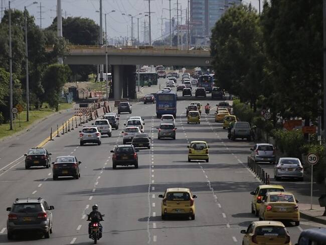 on 1.000 cupos de estacionamiento ubicados en el sector de Chicó Norte, localidad de Chapinero, entran en operación las Zonas de Parqueo Pago en Bogotá. Foto: Colprensa / ÁLVARO TAVERA