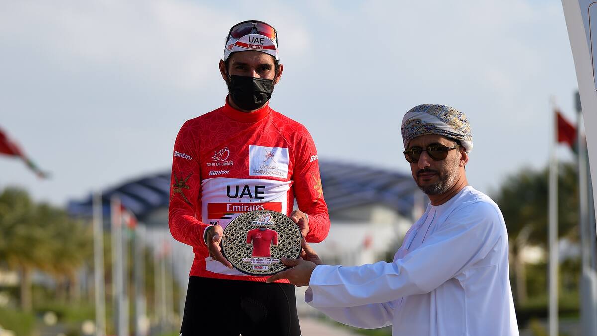 Fernando Gaviria gana la primera etapa del Tour de Omán y es líder de la carrera