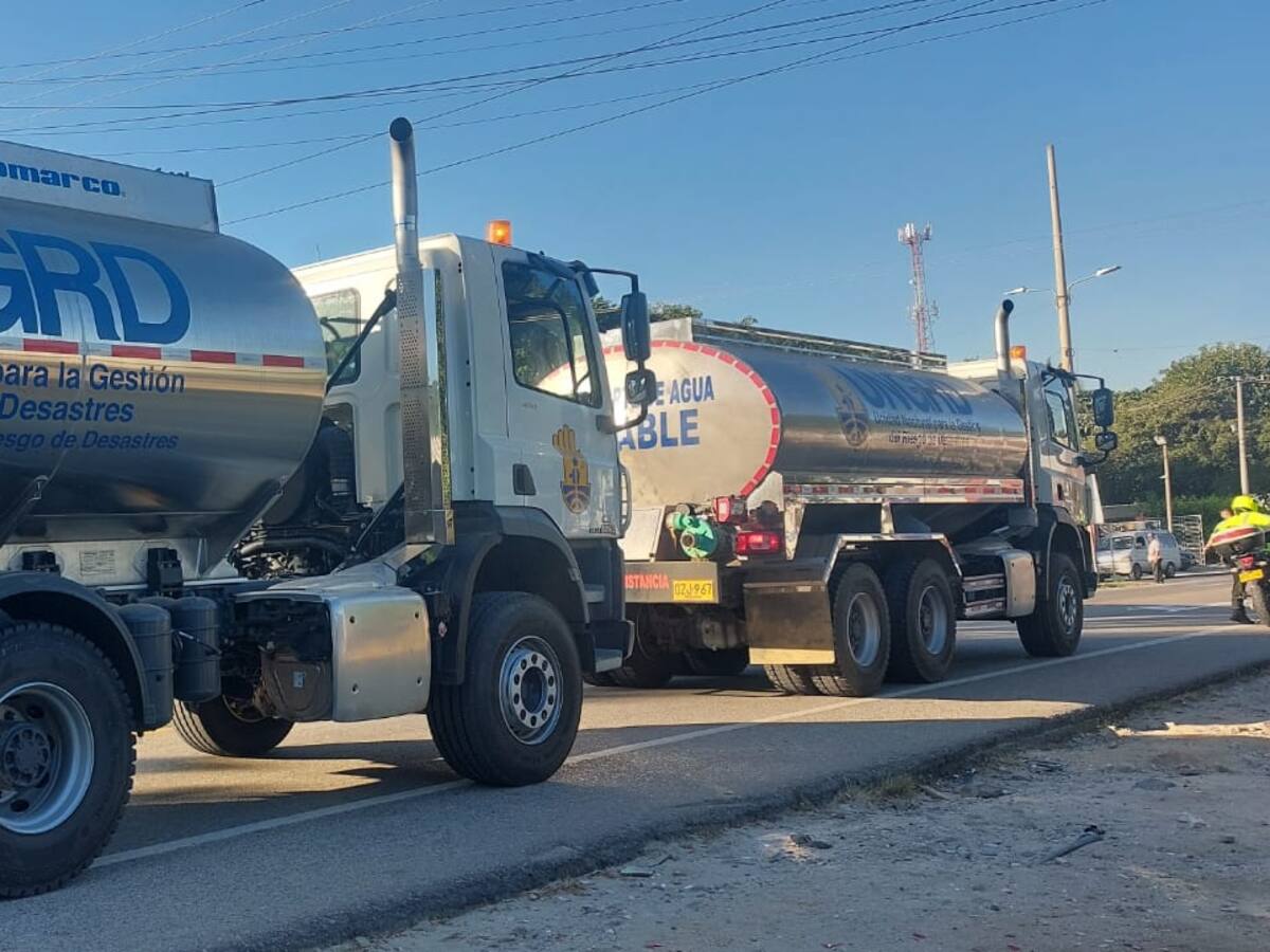 UNGRD inició la entrega de 80 carrotanques de La Guajira a todo el país