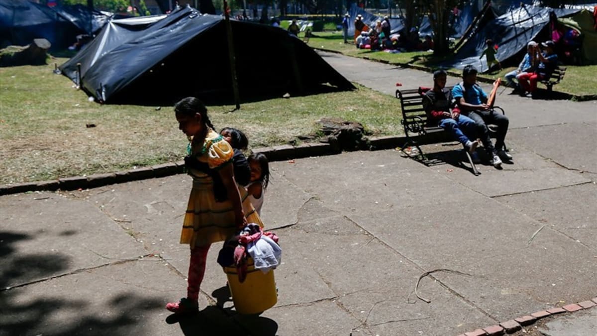 Controversia por contratos millonarios a líderes Emberá en Bogotá