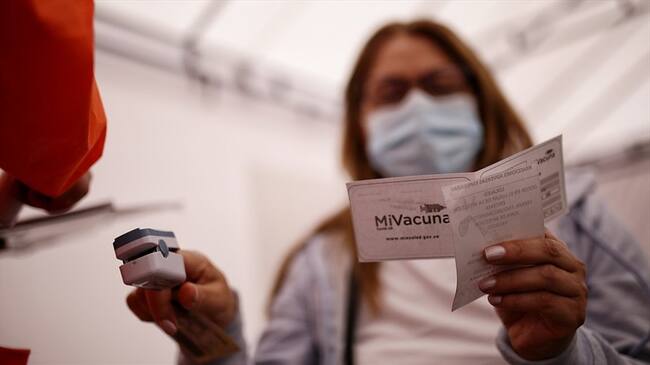 Fenalco descarta por ahora descuentos extra en días sin IVA a vacunados . Foto: Colprensa