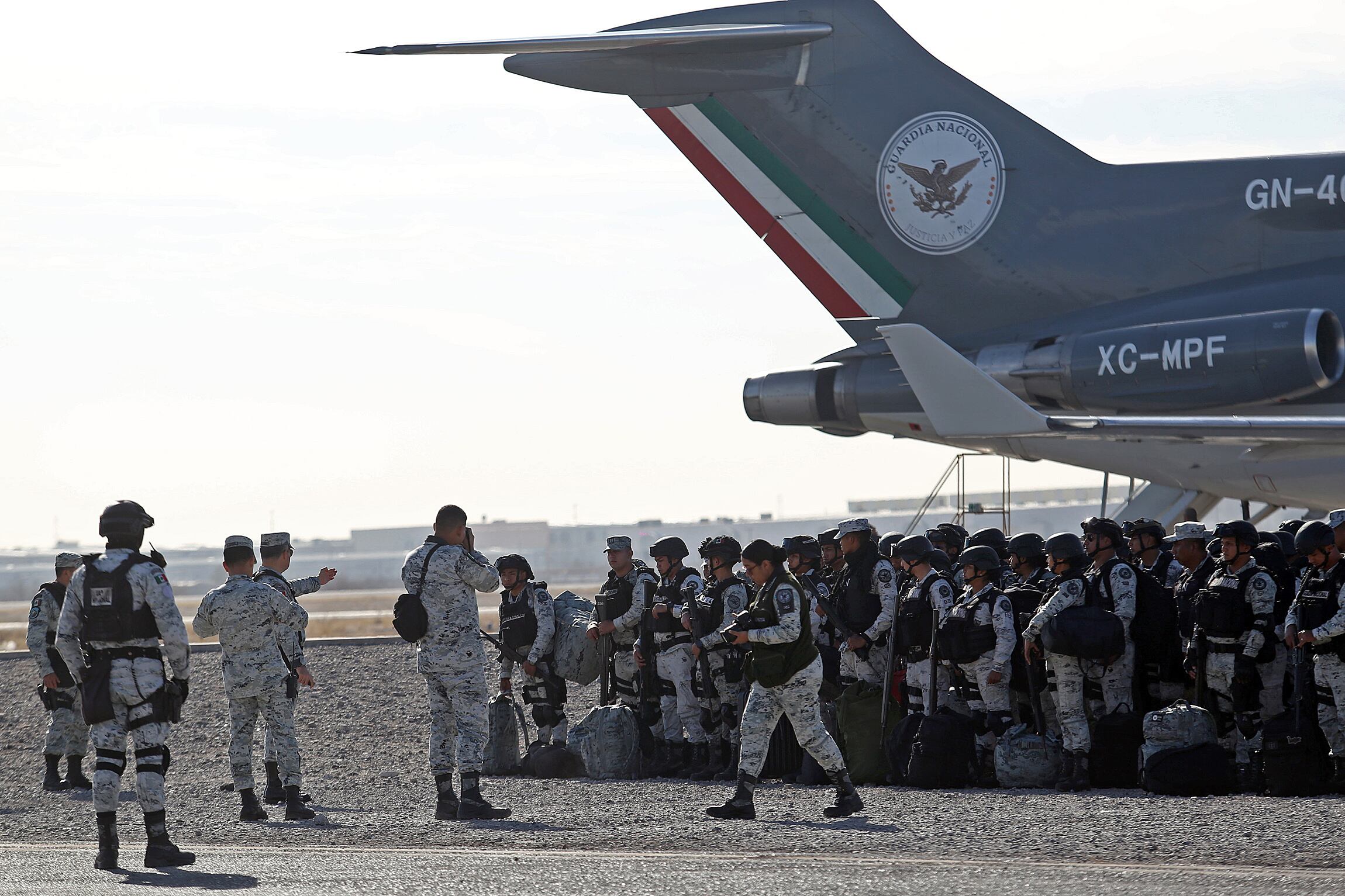 Más de un centenar de elementos de la Guardia Nacional arribaron a la fronteriza Ciudad Juárez. FOTO: EFE/ Luis Torres