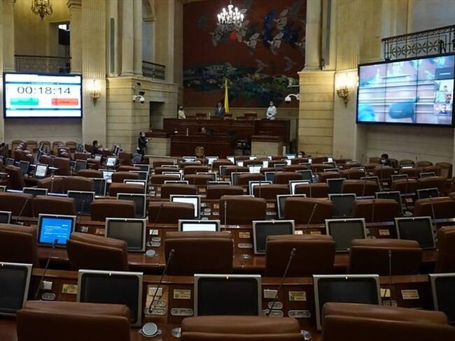 Grupo de representantes anuncia que irá al Capitolio a sesionar presencialmente. Foto: Colprensa