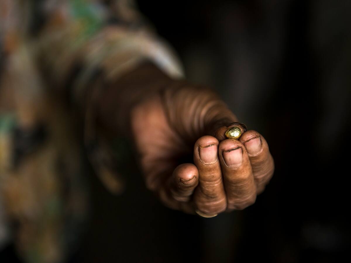 Disidencias de ‘Iván Mordisco’ amenazan proyectos de minería en el macizo colombiano