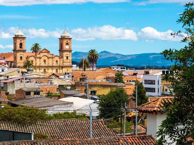 Zipaquirá está sitiada: bloqueos impiden el ingreso y salida de sus habitantes