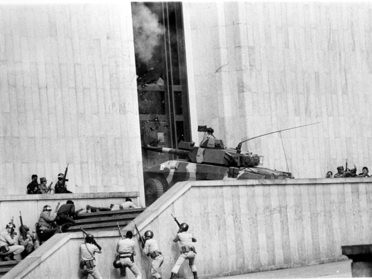 Identifican restos de magistrado asesinado en la toma y retoma del Palacio de Justicia