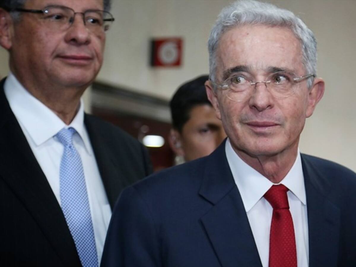 Abogados opinan sobre la reserva en el proceso de Uribe