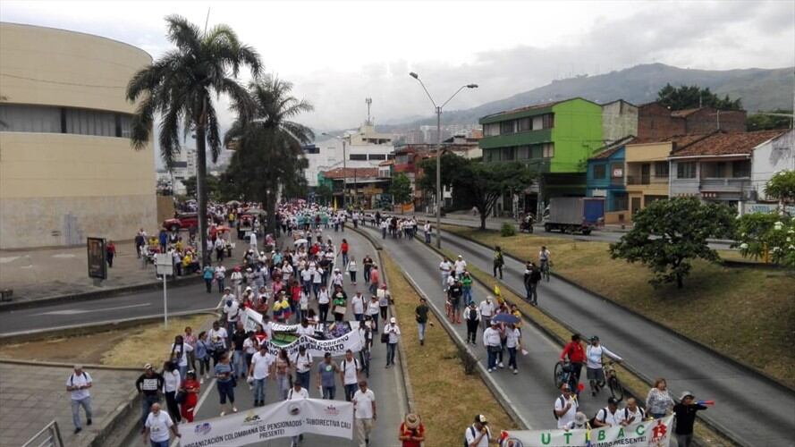Maestros del Valle del Cauca marcharon para exigir garantías de seguridad. Foto: Erika Rebolledo