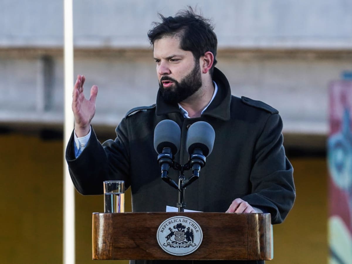 Boric podría pedir al CPI arresto a Maduro tras aprobación de proyecto en Senado chileno