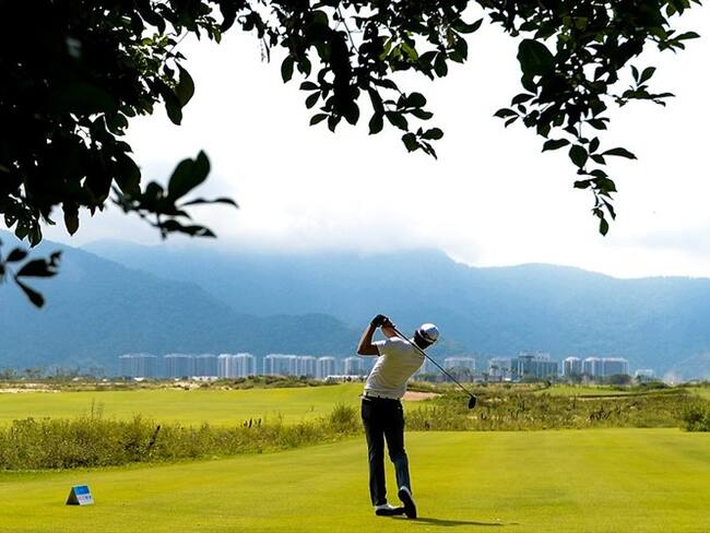 Lucha de poder al interior de la federación de golf, habla su presidente