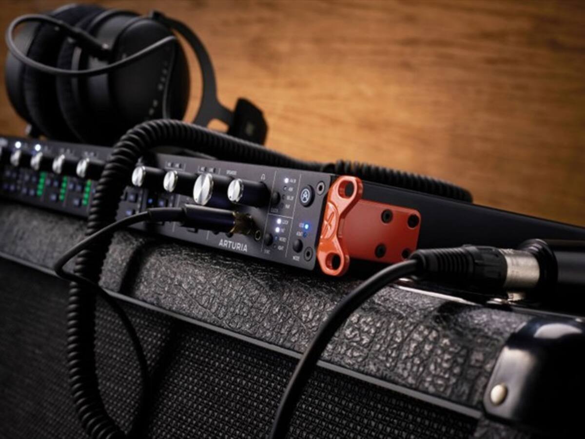 La entretenida versión de "Era mentira" en Repeat After Ibarra