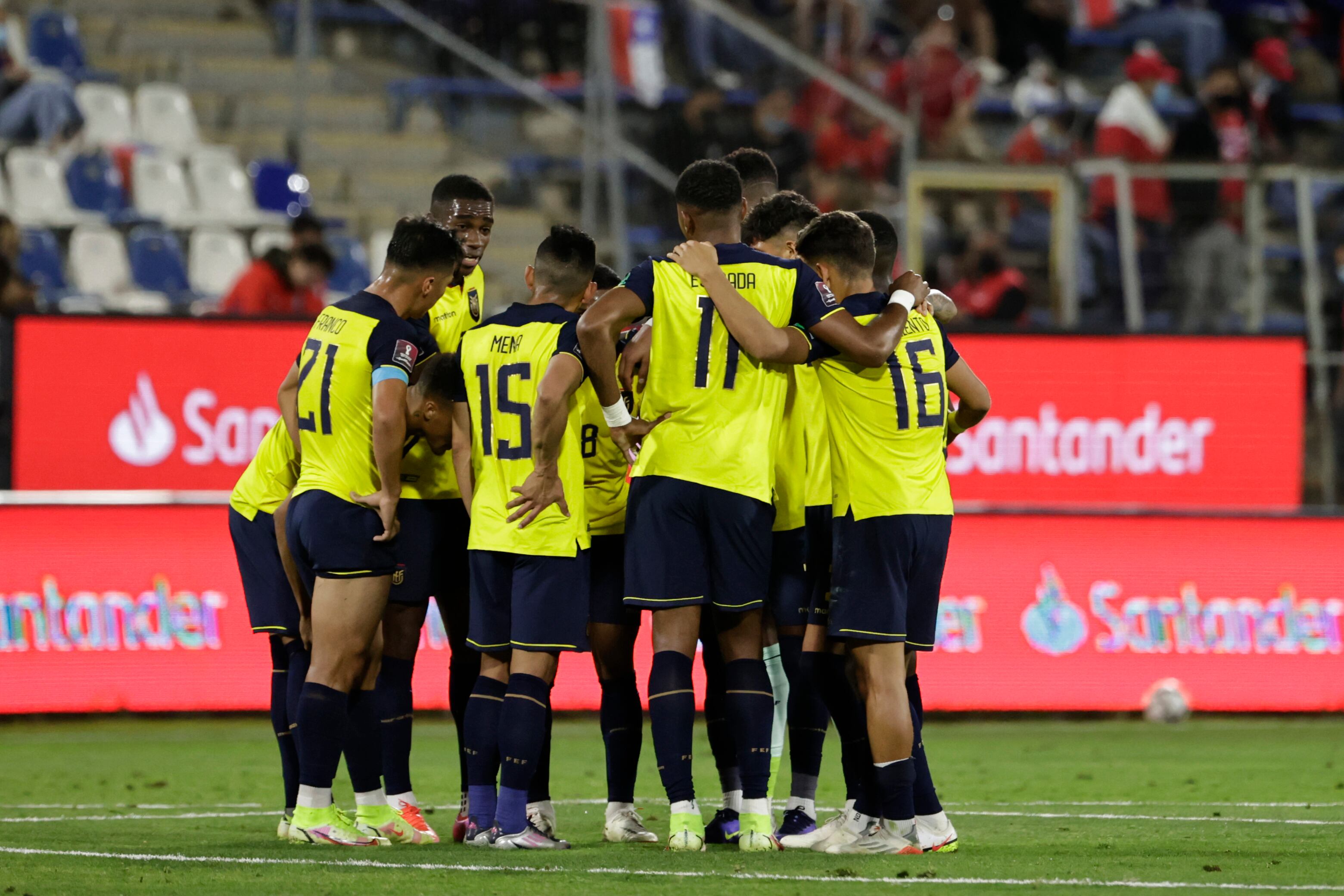 Chile vs Ecuador - Eliminatorias Mundial de Qatar 2022. Foto: Alberto Valdes - Pool/Getty Images