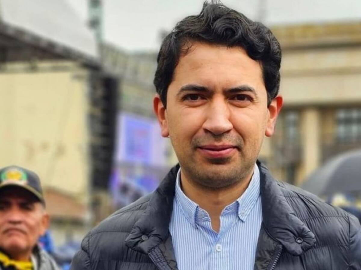 Al Oído: Daniel Briceño se lanza al Concejo por Centro Democrático; será último de lista