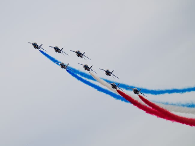 CANNES, FRANCE - MAY 18: The Patrouille de France fly over le Palais des Festivals the screening of &quot;Top Gun: Maverick&quot; during the 75th annual Cannes film festival at Palais des Festivals on May 18, 2022 in Cannes, France. (Photo by Edward Berthelot/Getty Images)