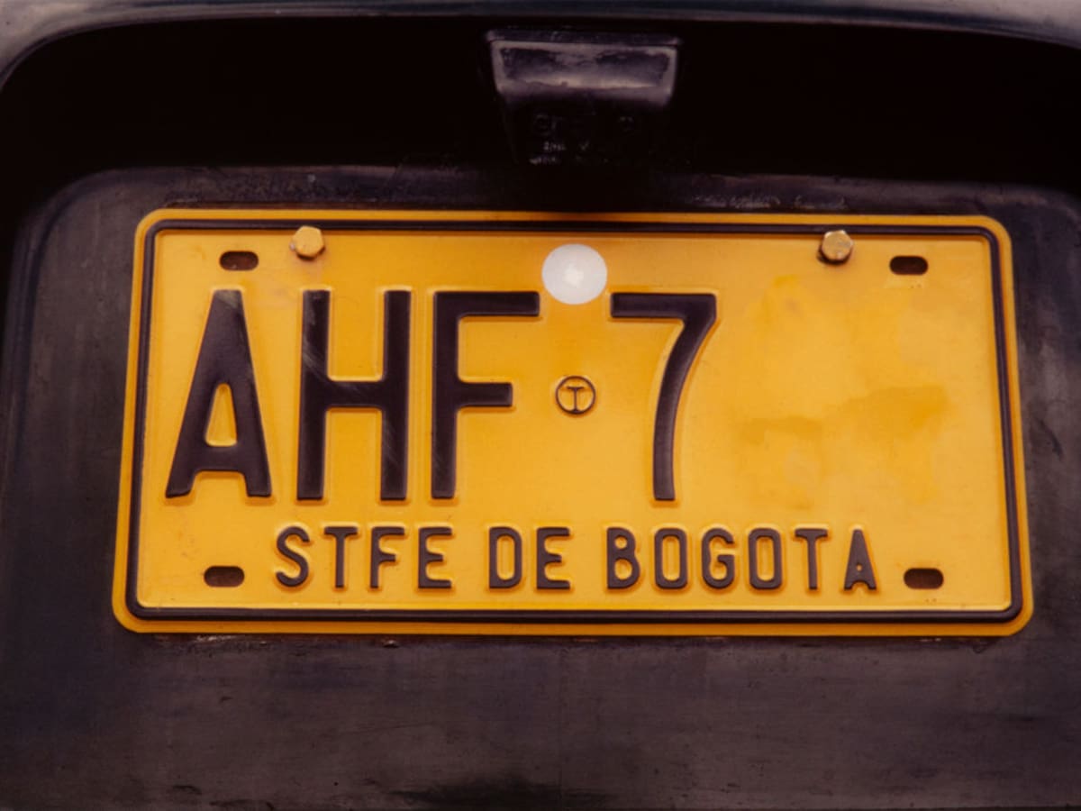 Costo de la multa por tener placa no legible en un vehículo: Sanciones y única excepción