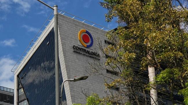 La W conoció en primicia un nuevo jalón de orejas de la Contraloría a la Sociedad de Activos Especiales. Foto: Colprensa / ÁLVARO TAVERA