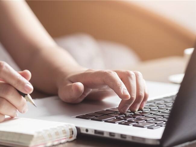 Denuncian infierno laboral en El Colombiano. Foto: Getty Images