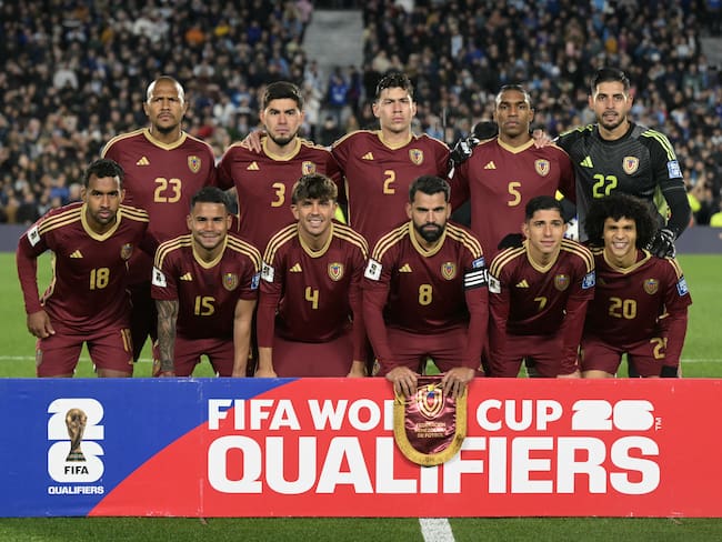 La Selección de Venezuela busca el repechaje para clasificar a su primer Mundial. (Photo by JUAN MABROMATA / AFP)