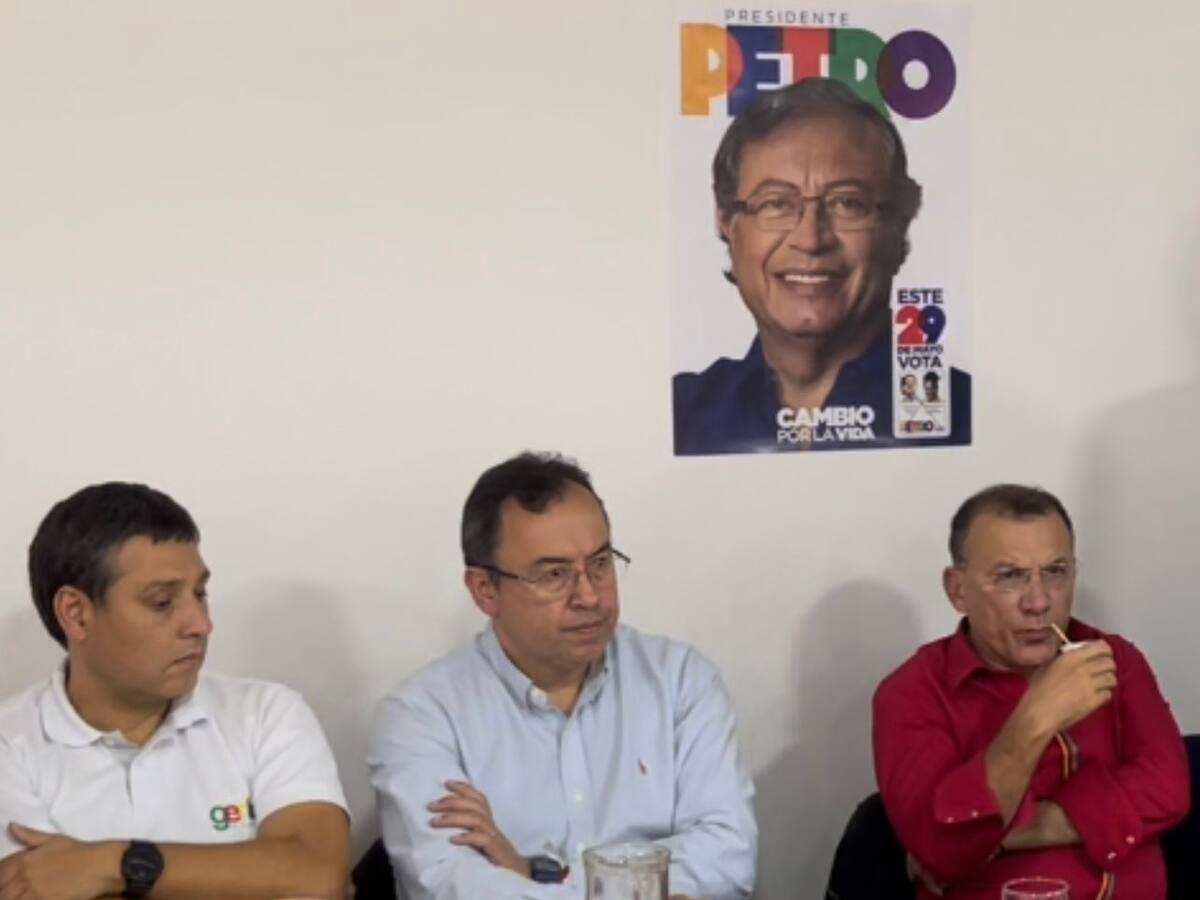 Jefe de Debate de Petro está preocupado por el no ingreso de observadores internacionales