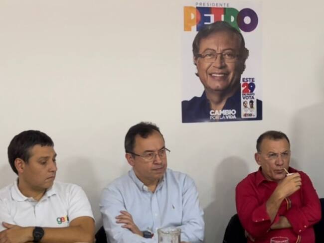 Piden explicaciones por el no ingreso de delegaciones internacionales para las elecciones. Crédito: W Radio.