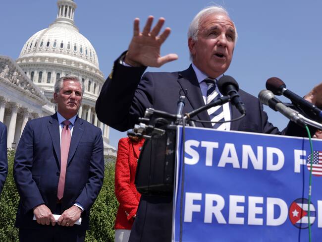 EE.UU. debe estar con la libertad: Carlos Giménez sobre proyecto para “combatir el comunismo”