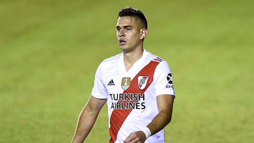 Rafael Santos Borré tendría ofertas del fútbol de Brasil y Candá. Foto: Marcelo Endelli/Getty Images