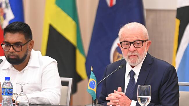 USA2907. GEORGETOWN (GUYANA), 28/02/2024.- El presidente brasileño, Luiz Inácio Lula da Silva, participa en la cumbre de la Comunidad del Caribe (Caricom) este miércoles, en Georgetown (Guyana). Lula llamó este miércoles a los países caribeños a "mantener la región como una zona de paz", durante su discurso en la cumbre de la Caricom. Lula hizo estas declaraciones en momentos en los que existen tensiones diplomáticas entre Guyana y Venezuela por la región guyanesa del Esequibo, que Caracas reclama como propia. EFE/ Nazima Raghubir