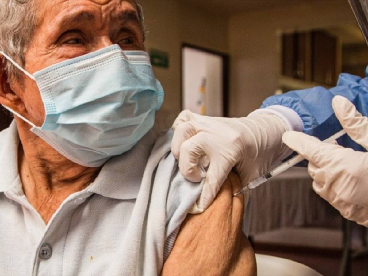 Reinician vacunación para segunda dosis de Pfizer en Bucaramanga