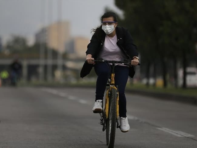 La empresa Conconcreto ganó el contrato para llevar a cabo la construcción de aceras y ciclorrutas. Foto: Colprensa / SERGIO ACERO