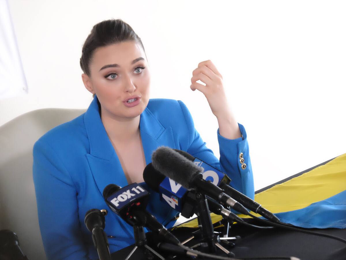 “Me tomó dos días cruzar la frontera”: Veronika Didusenko, ex Miss Ucrania que huyó con su hijo de siete años