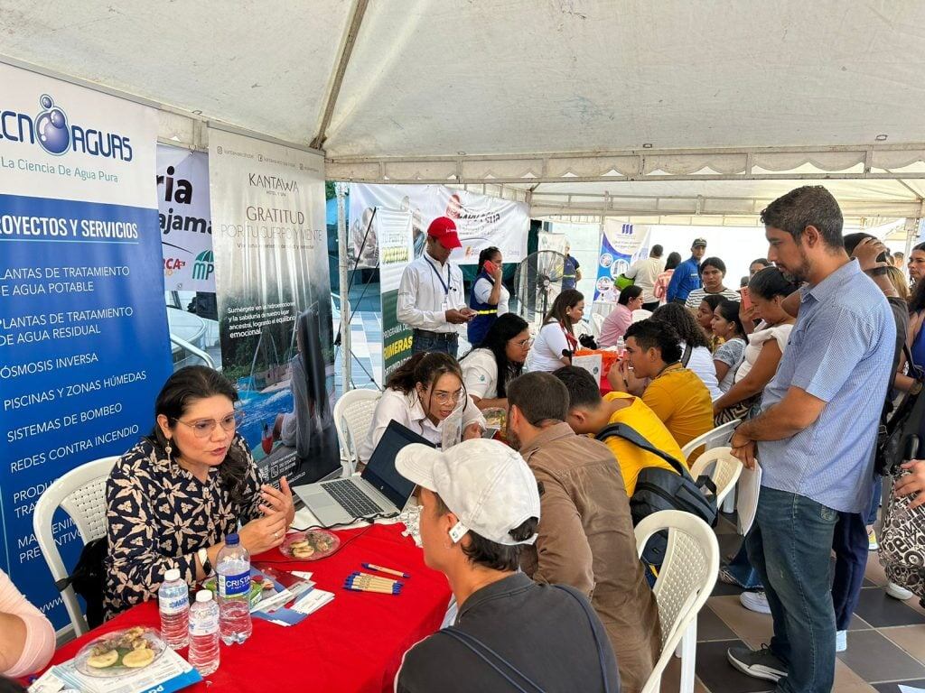 Feria de empleo Cajamag