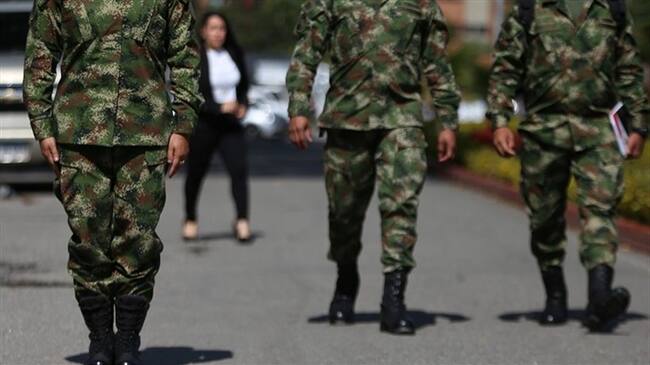 El Ejército y la Policía se mantienen en las calles realizando los respectivos controles.. Foto: Getty Images