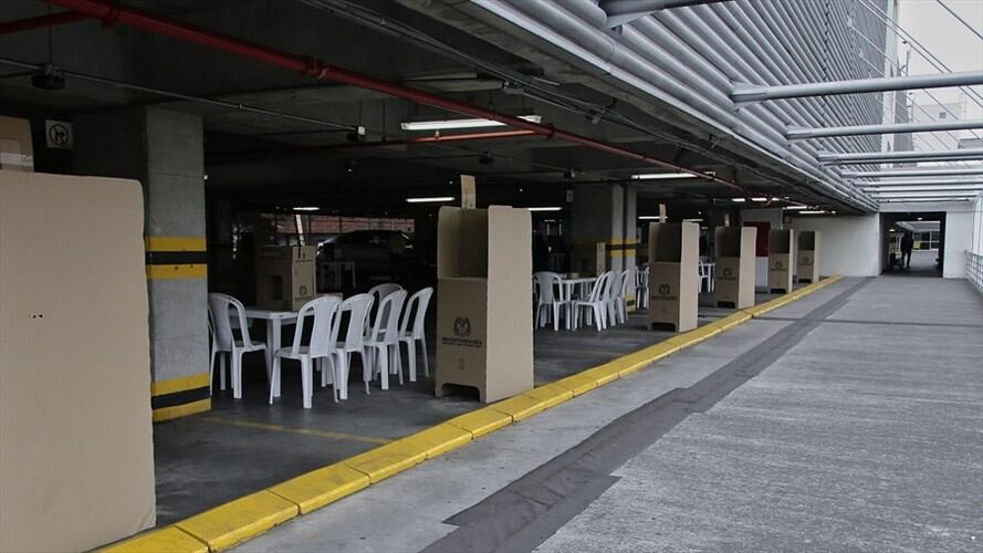 Mientras ejercía como jurado de votación, la docente Dalia Yolima Pérez murió de un paro respiratorio en el municipio de Río de Oro Cesar. Foto: Colprensa