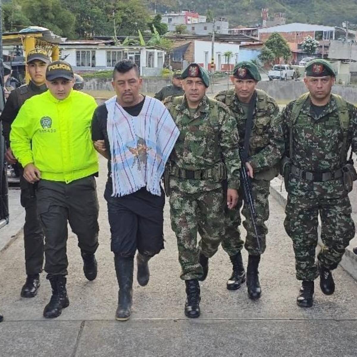 Fue capturado cabecilla de disidencias Farc señalado de la masacre de siete policías