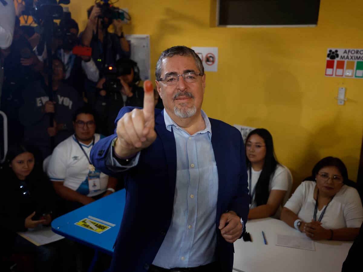 Bernardo Arévalo de León es el nuevo presidente de Guatemala