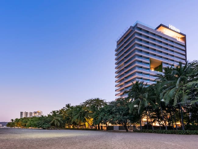 Hotel Hilton Santa Marta, espacio de lujo y confort que lo sorprenderá en Santa Marta