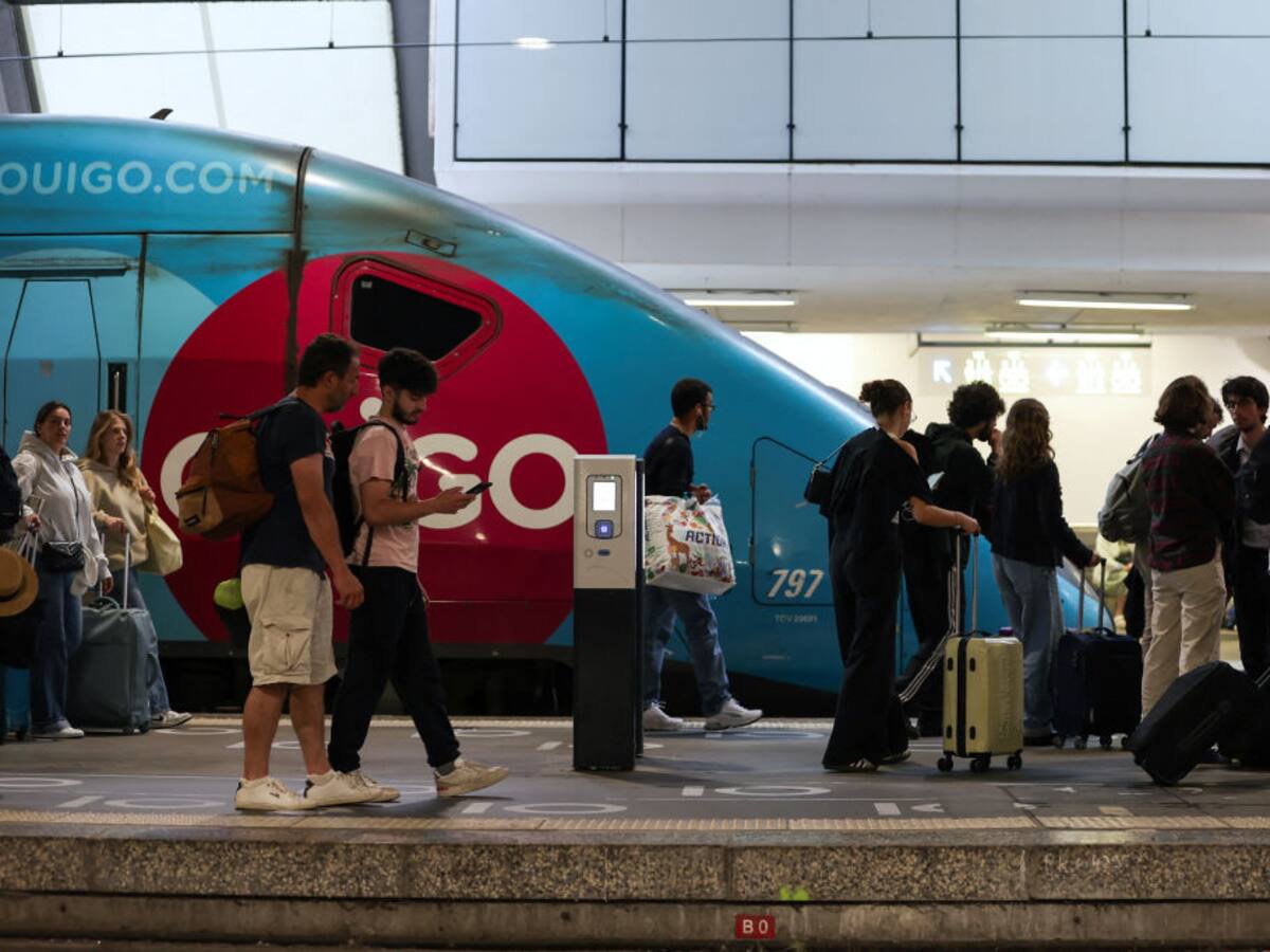 Director de centro de la OTAN culpó a Rusia por el sabotaje a los trenes de Francia